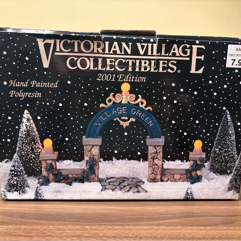 Village Green Archway 2001 series